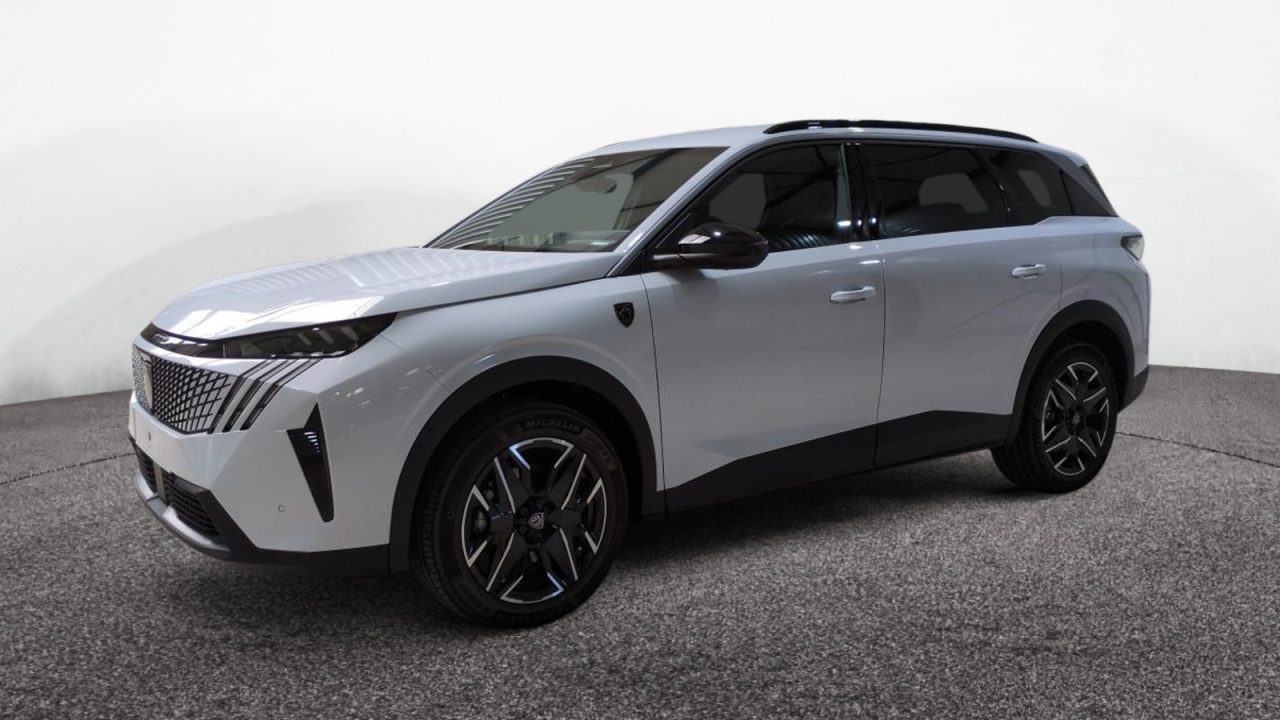 Peugeot 5008 HYBRID 145 BVA E-DCS6 7PL GT